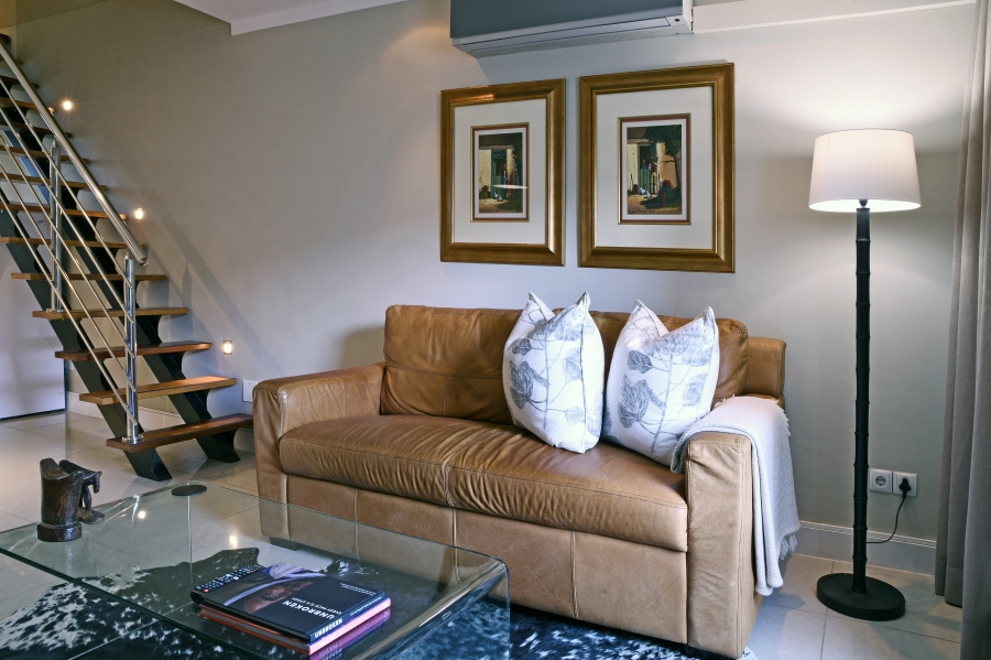 7 Bedroom Property for Sale in Franschhoek Western Cape
